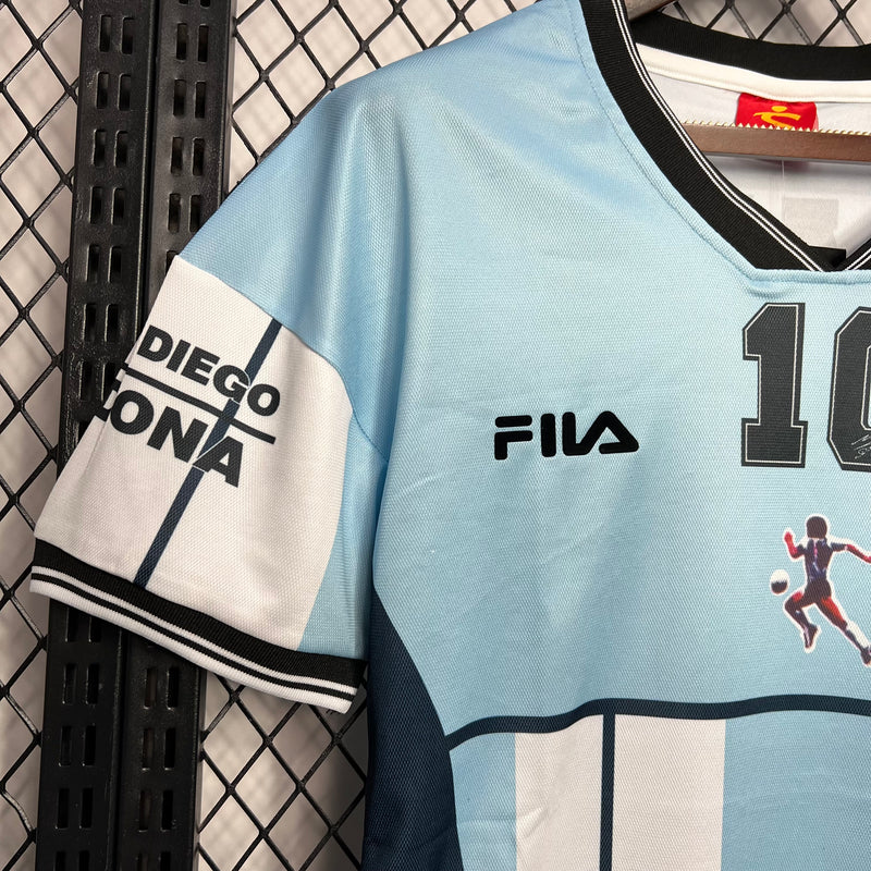 Camisa Retrô Argentina 2001 Diego Maradona