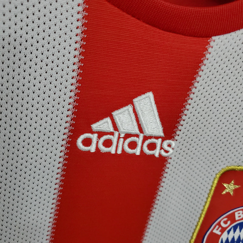 Camisa Retrô Bayern de Munique 2010-11  Home