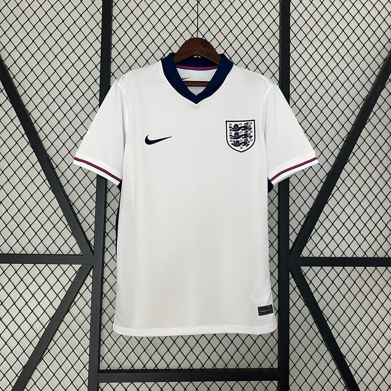 CAMISA LANÇAMENTO DA SELEÇÃO DA INGLATERRA 2024 BRANCO