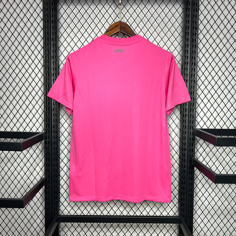 Camisa Retrô Juventus 2011-12 Rosa