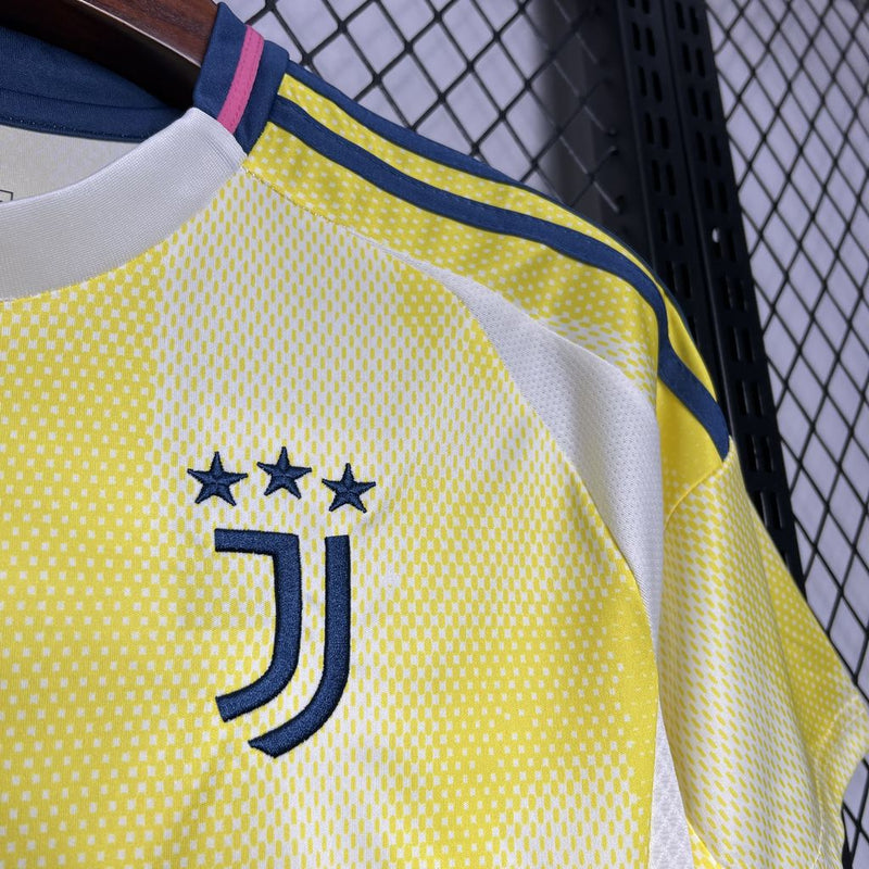 CAMISA LANÇAMENTO DA JUVENTUS 24-25 AMARELO