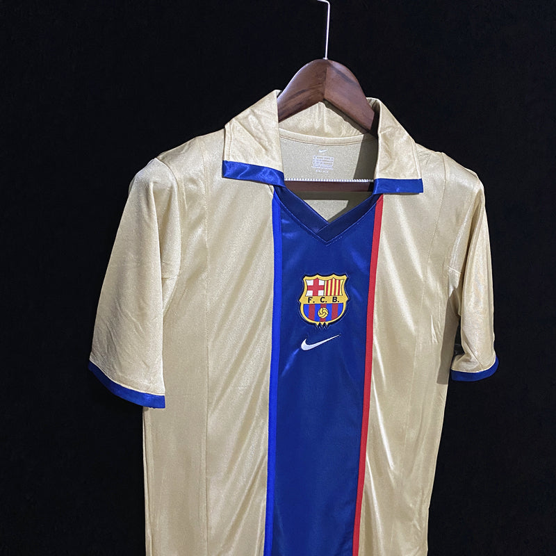 Camisa Retrô Barcelona 2002 Creme