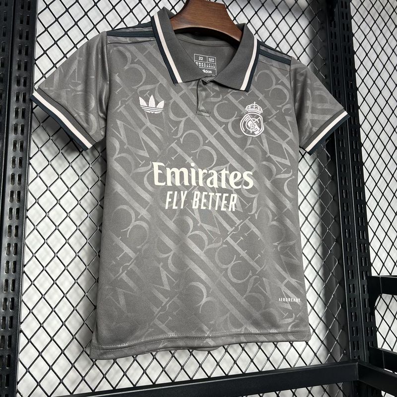 Kit Infantil Real Madrid 24-25 Cinza