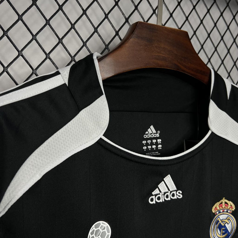 Camisa Retrô Real Madrid 2006-07 Black