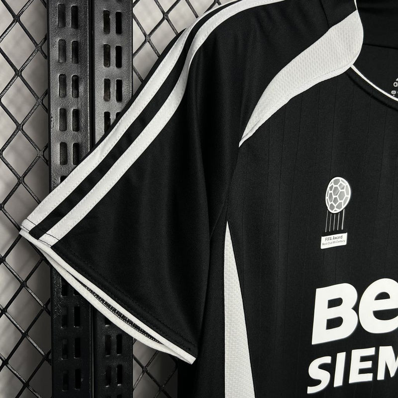 Camisa Retrô Real Madrid 2006-07 Black