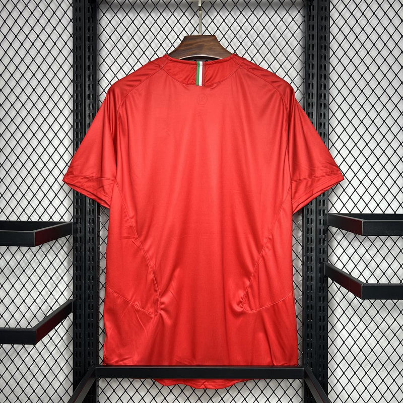 Camisa Retrô Juventus 2005-06 Red