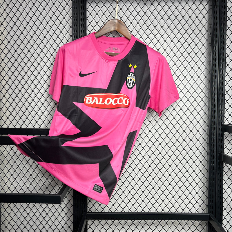 Camisa Retrô Juventus 2011-12 Rosa