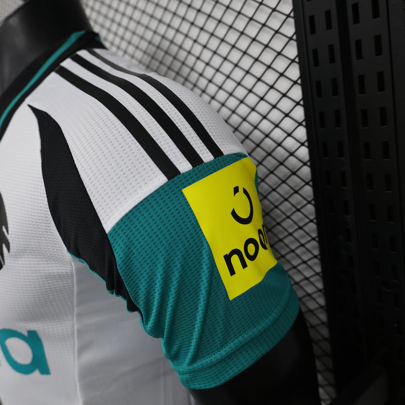 Camisa Newcastle Fora 24-25 Versão Jogador